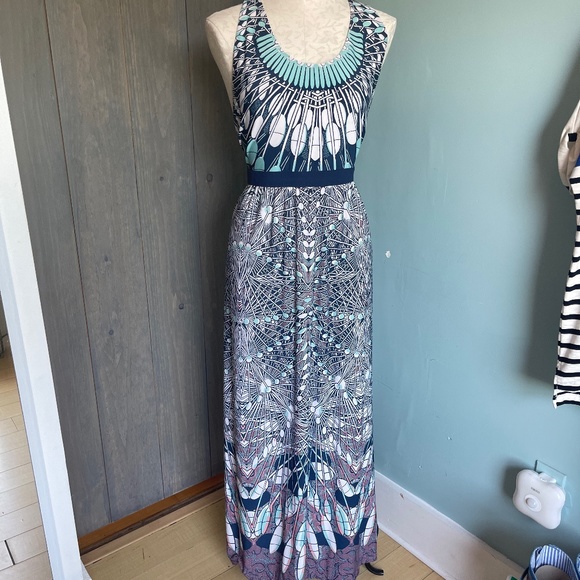 XXSOLDXX BCBG TWIST SUMMER DRESS - Picture 1 of 9